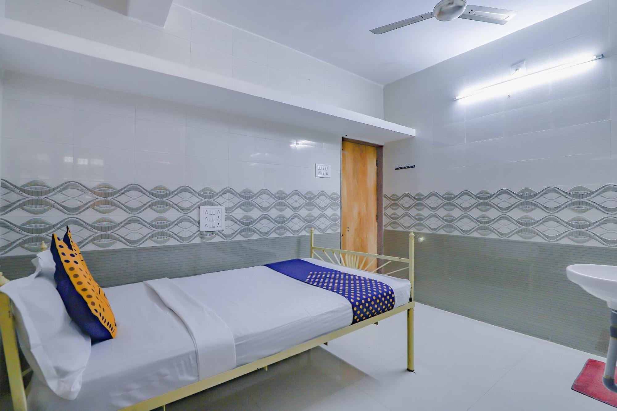 Spot On Jainsite Bhavan Palitana エクステリア 写真